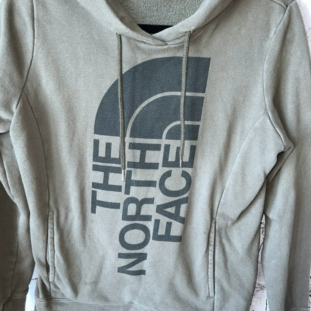 The North Face Pullover Hoodie Size Medium - Picture 3 of 10